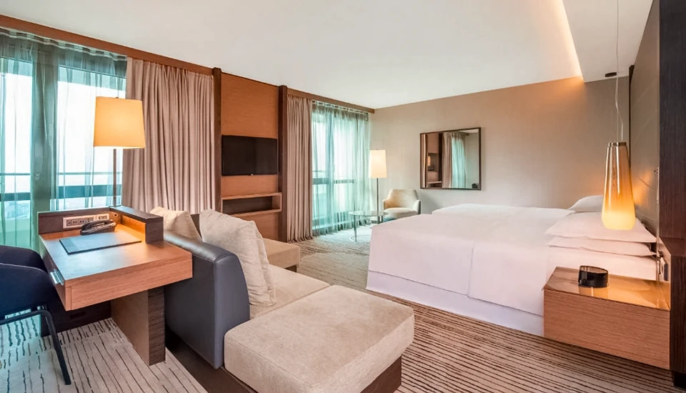 هتل شرایتون گرند متچی تفلیس